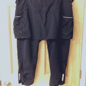 Athleta 2 in 1 capri